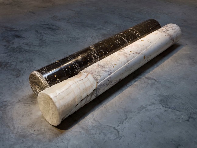 Luciano Fabro Eos (L’Aurora), 1997 Nero Marquina marble, Fior di Pesco marble, onyx, and gold leaf overall: 15 1/2 x 106 3/4 x 30 1/2 in. (39.4 x 271.1 x 77.5 cm) Photo: Marco Anelli