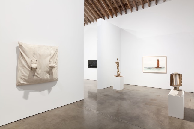 Installation view, Claes Oldenburg & Coosje van Bruggen, Things Around the House, November 7 – December 19, 2015