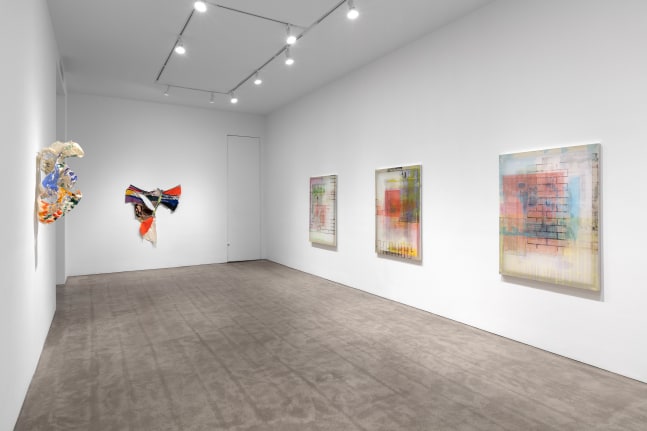 Installation view, Lynda Benglis, Eric N. Mack, Kelley Walker, September 8 – October 10, 2020