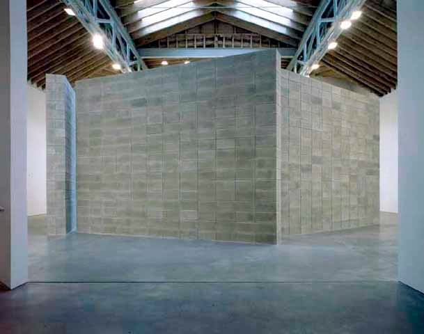 Sol LeWitt "Six Walls" 2000 2,592 cinder blocks 8 x 8 x 16"