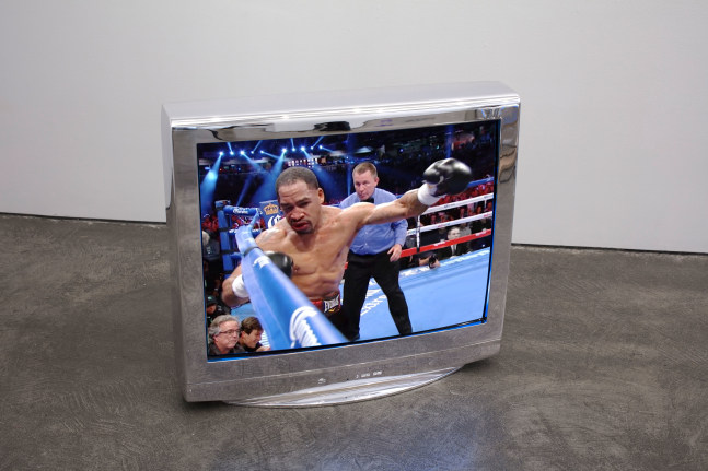 Paul Pfeiffer Caryatid (Kirkland), 2016 digital video loop chromed 32" color television with embedded media player 27 x 30 x 19 in. (68.6 x 76.2 x 48.3 cm)