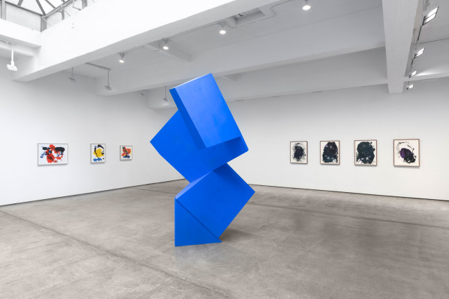 Installation view, Joel Shapiro, March 24 – April 28, 2018
