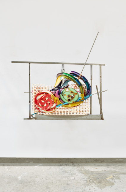 Frank Stella
Canadian Sunset, 2016
aluminum and elasto plastic
44 x 55 x 51 in. (111.8 x 139.7 x 129.5 cm)