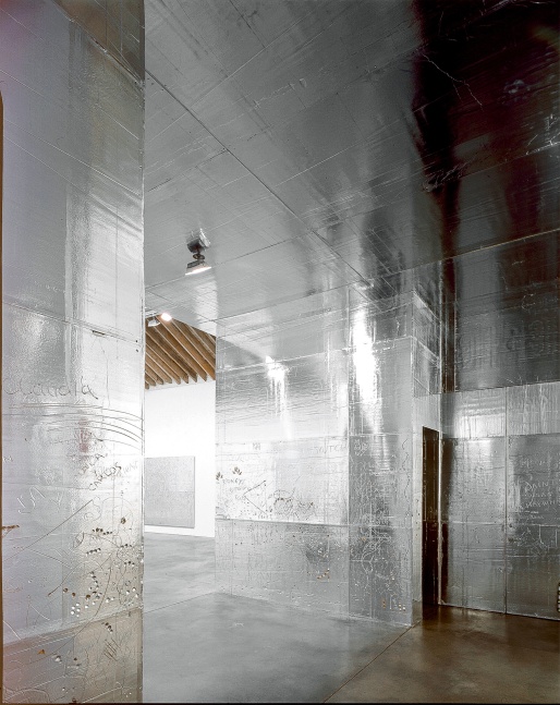 Installation view, Rudolf Stingel, Paula Cooper Gallery, 534 W 21st Street, New York. February 2 - March 2, 2002. © Rudolf Stingel. Courtesy Paula Cooper Gallery, New York.