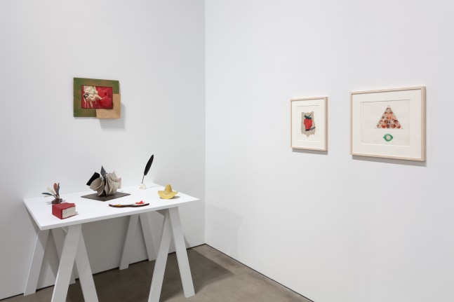 Installation view, Claes Oldenburg & Coosje van Bruggen, Things Around the House, November 7 – December 19, 2015