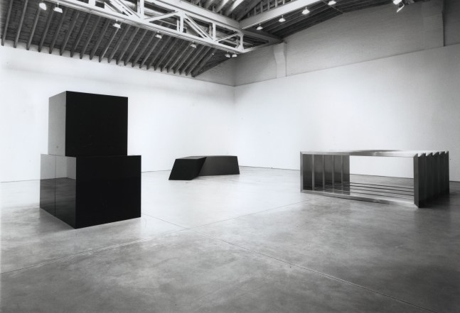 Installation view, Sculpture, Paula Cooper Gallery, 534 W 21st Street, New York. September 8 - October 10, 1998. Photo: Adam Reich.