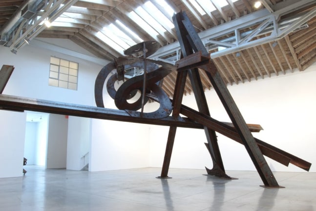Mark di Suvero "For Lowell" 2006 Steel 21'4" x 30'6" x 44'4"
