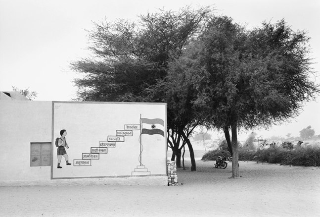 Untitled (4), from the series &amp;lsquo;The Mark on the Wall&amp;rsquo;, 1999-ongoing

Silver gelatin print
11 x 14 in / 28 x 35.5 cm&amp;nbsp;