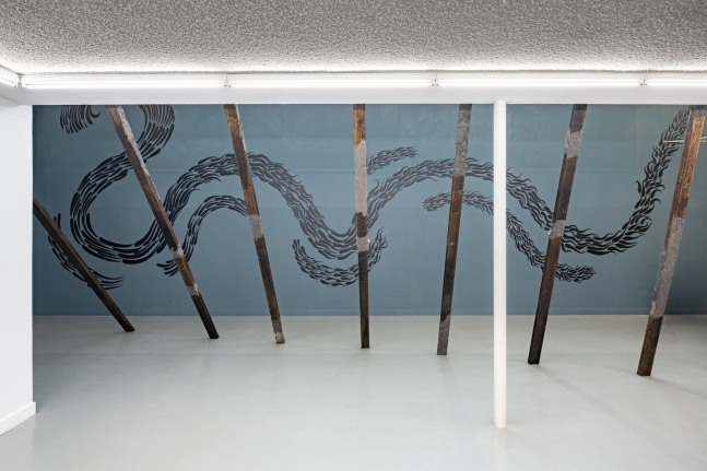 Wooden sculpture, Drawing centre Diepenhiem project, 2024
Acrylic, casting powder, fiberglass and wood carving on pine wood
165 x 4.4 x 3.5 inches / 420 x 11 x 9 cm each (Set of 8)