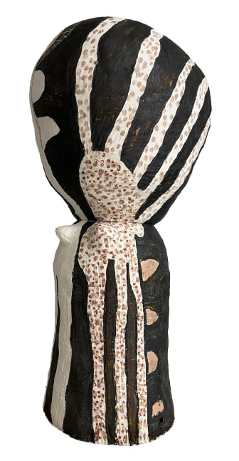 Cybele Rowe

Wandjina, 2025

glazed ceramic

45 x 36 x 27 in.
114.3 x 91.4 x 68.6 cm.

(CYBE036)