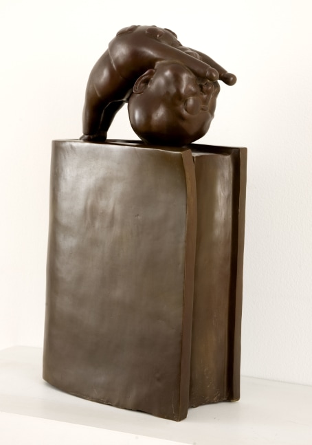 Ren Sihong&amp;nbsp;

Gymnastics on the red book, 2007

Bronze

10 by 23 by 6 inches (25 x 58 x 15 cm)