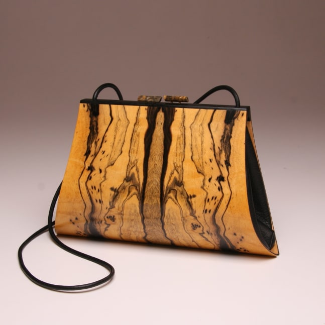 Aristea Large Handbag 

wood

8&amp;quot; x 11.5&amp;quot; x 3.5
