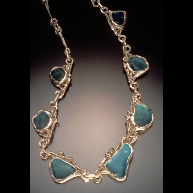 Sea Glass necklace

16&amp;quot; x 1.25&amp;quot; x .25&amp;quot;