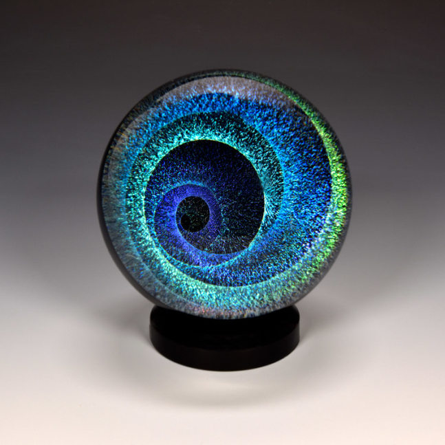 Dichroic Swirl (3-inch)
Borosilicate Glass
3&amp;quot; x 3&amp;quot; x 3&amp;quot;
2018