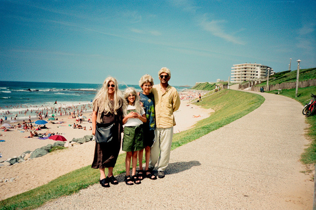 Al-An deSouza and Yong Soon Min
Tress/Pass: Biarritz, 1998/2024
Performance documentation, digital inkjet print
12" x 16"