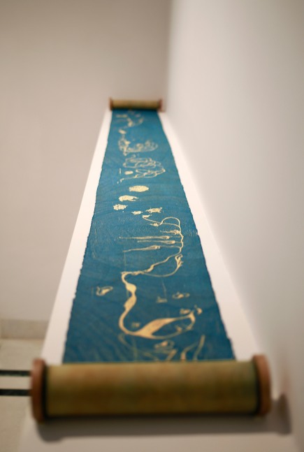 Liana&amp;rsquo;s lullaby, 2015
Laser-cut relief block print on henna-dyed muslin (rolled into a scroll)&amp;nbsp;
7&amp;rdquo; x 198&amp;rdquo;
Edition of 6