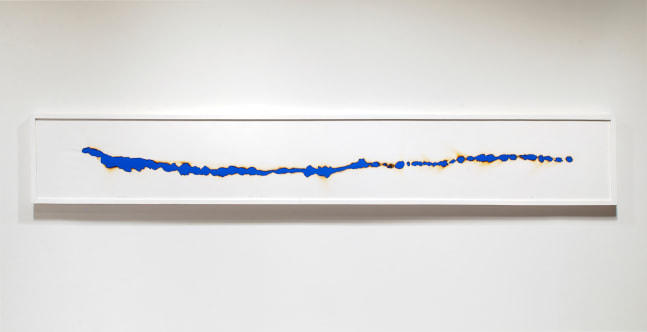 Dawn to dawn, 2004
Trace of fire, silkscreen
17" x 109"