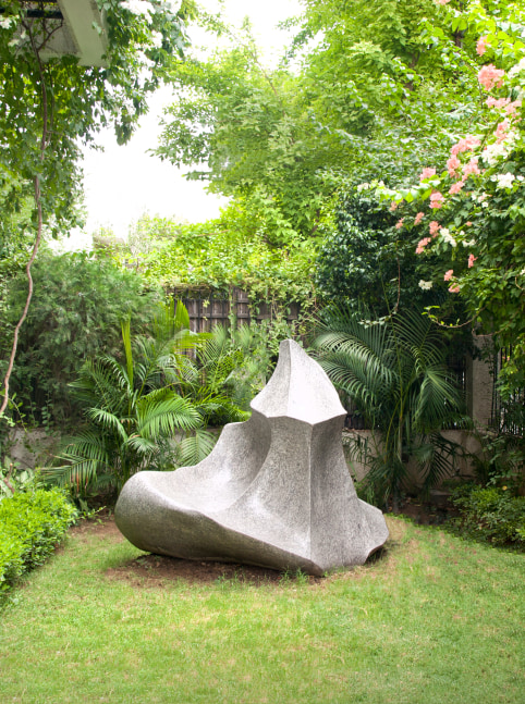 Nothing from my hands, 2011-2012
Granite
64&amp;quot; x 54&amp;quot; x 67&amp;quot;
TG 2737