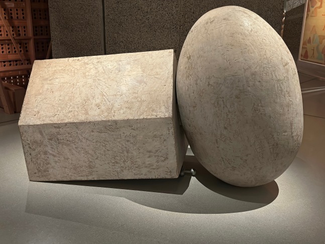 N. N. Rimzon
House of heavens, 1995
Resin, fibreglass, aluminium, and marble dust
150 x 220 x 90 cm