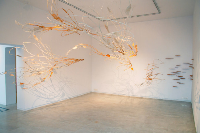 Scent of a Sound, 2010-2011
Stainless steel, muslin cloth, tamarind kernel powder paste and lacquer
Dimensions variable