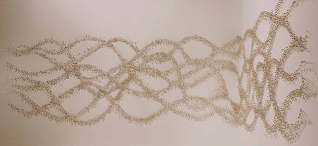 Touch Me Not (2006-2007)
Lacquered wooden beads, pigments, stainless steel
96" 432" x 6"