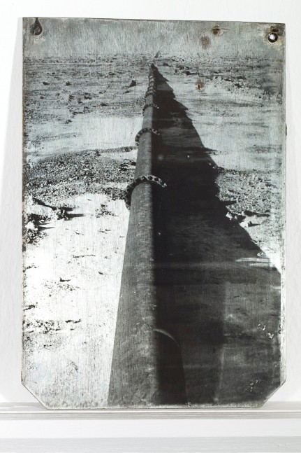 Jeremy Wafer

In collaboration with Colleen Wafer Mine workings, Northern Cape, 2012 (pipeline), 2014

Photoemulsion on galvanised steel

Work: 20 x 14 cm (7.9 x 5.5 in.)

Unique

Enquire