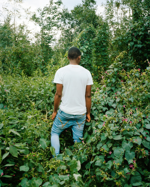 Lindokuhle Sobekwa

Luvo in the garden I, 2021

Inkjet print on cotton rag

Work: 100 x 80 cm (39.4 x 31.5 in.)

Edition of 3 + 2 AP