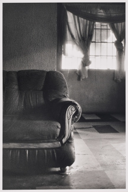 Sabelo Mlangeni

The couch (never empty), 2019

Hand printed silver gelatin print

Paper: 30 x 40 cm / 11.81 x 15.74 in

Edition of 7

Enquire