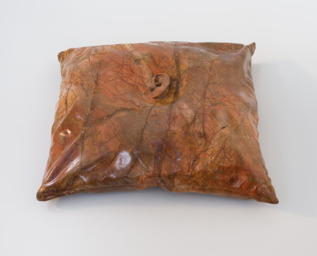 Dorothy Cross
Damascus Baby
2022
Damascus rose marble
12 x 39.2 x 39.5 cm / 4.7 x 15.4 x 15.6 in