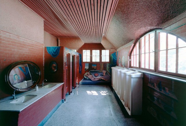 Stephen McKenna
The gentlemen&amp;#39;s toilets at Bahnhof Rolandseck, 1972

Photo: Axel Hausberg SEE HERE