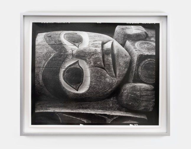 M7 / Roll 47 / Exp 08
2008 - ongoing
hand-printed silver gelatin print, aluminium frame, edition of 3
38.6 x 47.8 cm / 15.2 x 18.8 in print size&amp;nbsp;
44 x 53.5 x 5 cm / 17.3 x 21.1 x 2 in framed