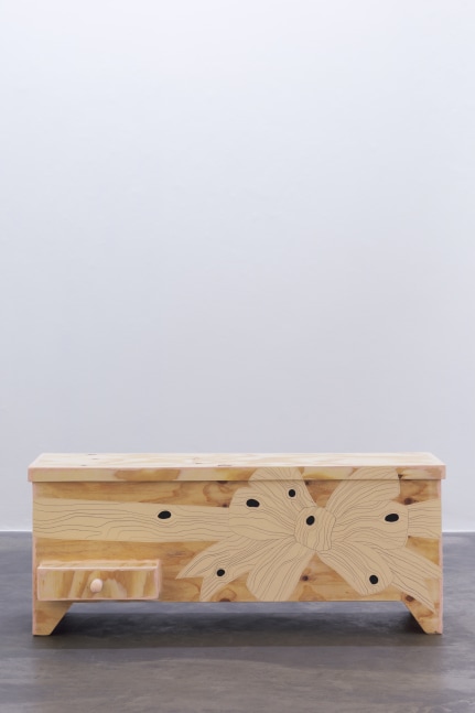 Andy Fitz
Pinocchio&amp;rsquo;s Bitter End (Lying Knows What Eye Nose Knot), 2022
wood, paint, graphite, paper clay
64 x 157 x 57 cm /&amp;nbsp;25.2 x 61.8 x 22.4 in