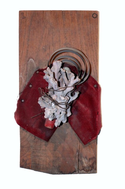 Untitled (Coral), 1995     mixed media 18 1/2 x 9 x 5 1/2 inches;  47 x 22.9 x 14 centimeters LSFA# 13139
