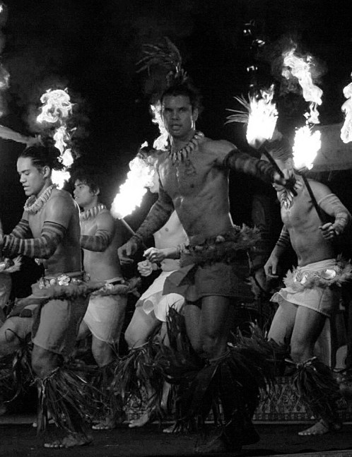 Tom Macom

Fire Dance I [Tahiti], 2009

digital c-print

10 x 8 inches; 25.4 x 20.3 centimeters

Edition 1/10

LSFA# 11637