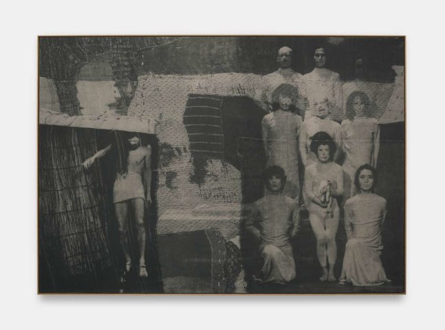 David Noonan
White Rabbit, 2013
Silkscreen on linen collage
84.30h x 119.60w in
214.12h x 303.78w cm