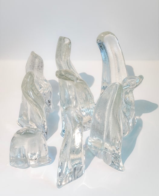 James Drake
Glass Tongues, 2012
glass
9 parts; dimensions variable
JD 224