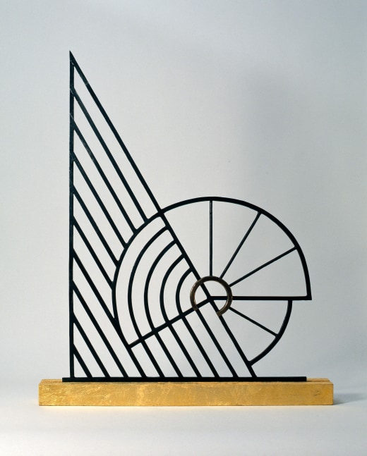 Flying Nautilus, 1996
Bronze, gold leaf, wood base
21.88 x 18.13 x 2.25 in. (55.6 x 46 x 5.7 cm)
ROT-1030-C
