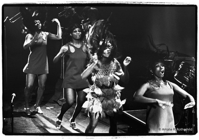 Tina and the Ikettes at Fillmore East, January 10, 1970, 1970&amp;nbsp;
Gelatin silver print
16 x 20 in. (40.6 x 50.8 cm)
Edition 14 of 250&amp;nbsp;
ARR-1022-C