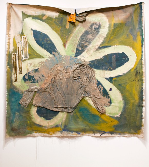da standard (tired of pretending to fit in), 2021-2022
House paint, gloves, acrylic, tape, oil stick, pastel
68 x 71 in. (172.7 x 180.3 cm)
Maso-1036-C