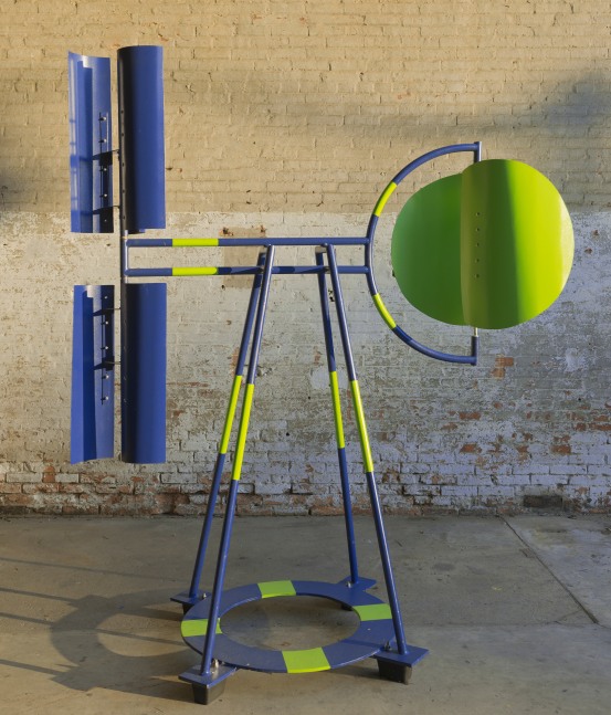Bad Apple,  2015
Aluminum, steel, stainless steel 
94 x 81 x 37 in. (238.8 x 205.7 x 93.98 cm)