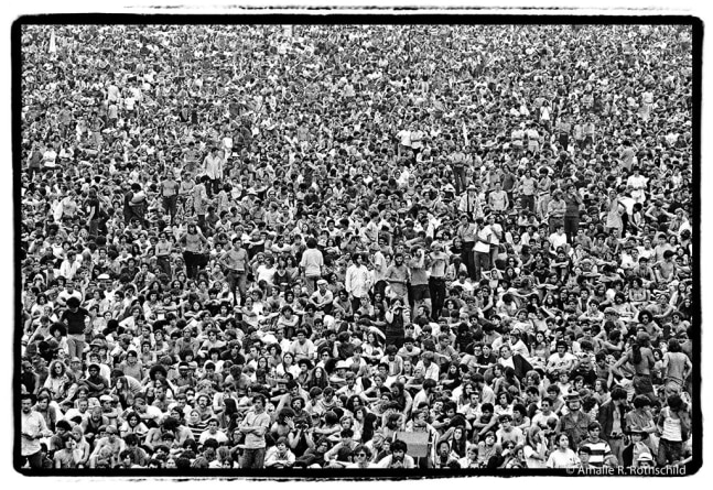 Woodstock, August 16, 1969, 1969&amp;nbsp;
Gelatin silver print
20 x 24 in. (50.8 x 61 cm)
Edition 16 of 250
ARR-1000-C