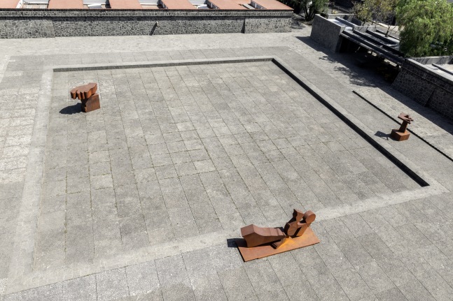 Installation view, Wyatt Kahn, Fantasmas, Museo Anahuacalli, Mexico City, 2024