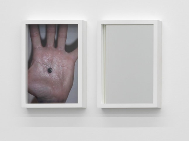 DOUGLAS&amp;nbsp;GORDON
study for noah
2013
C-Print and mirror, framed; 2-parts
Ed. 2/2 + 1AP
Sheet&amp;nbsp; 23 x 15 cm / 9 x 6 inches
Frame&amp;nbsp; 24 x 16.5 x 3 cm / 9 1/2 x 6 1/2 x 1 1/8 inches