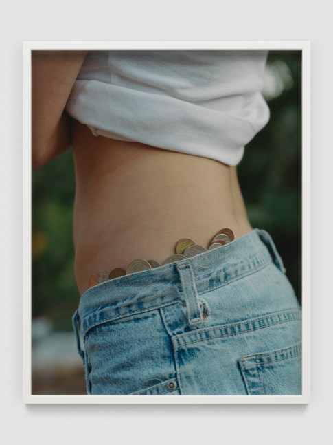 Small Change

2022
Chromogenic print on Kodak Endura paper, framed
Image 57 x 45 cm / 22 1/2 x 17 3/4 in
Frame 58.5 x 46.5 x 3.5 cm / 23 x 18 1/4 x 1 3/8 in

&amp;copy; Torbj&amp;oslash;rn R&amp;oslash;dland