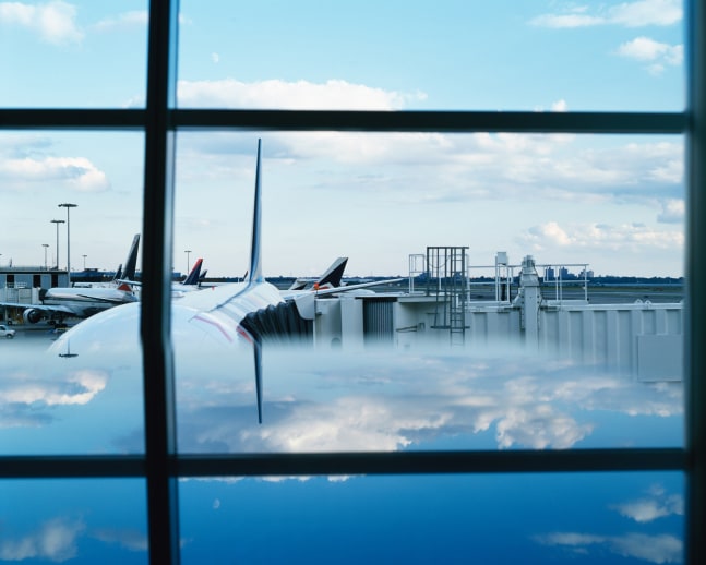 HALF LIGHT X 2

2007

C-print mounted to aluminum, framed

Ed. 3/6 + 2 AP

Sheet&amp;nbsp; 122 x 152.5 cm / 48 x 60 inches

Frame&amp;nbsp; 125 x 155.5 x 4 cm / 49 1/4 x 61 1/4 x 1 5/8 inches

40&amp;#39;000 USD