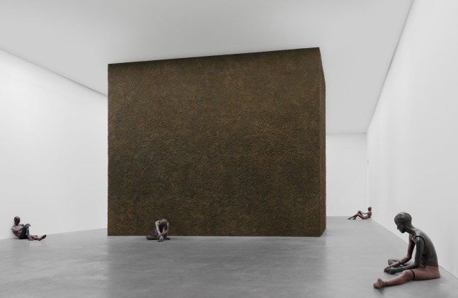 Installation view of sculptures by Ugo Rondinone