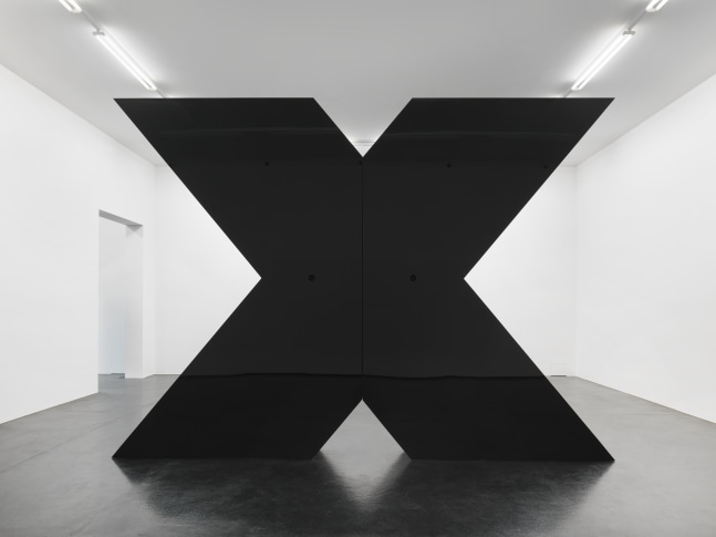 Installation view of sculpture by Ugo Rondinone
