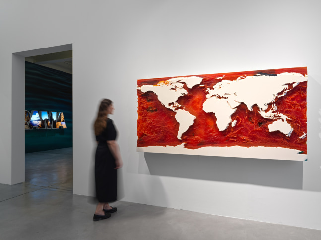 Installation view, Doug Aitken, HOWL, Galerie Eva Presenhuber, Zurich, 2023
