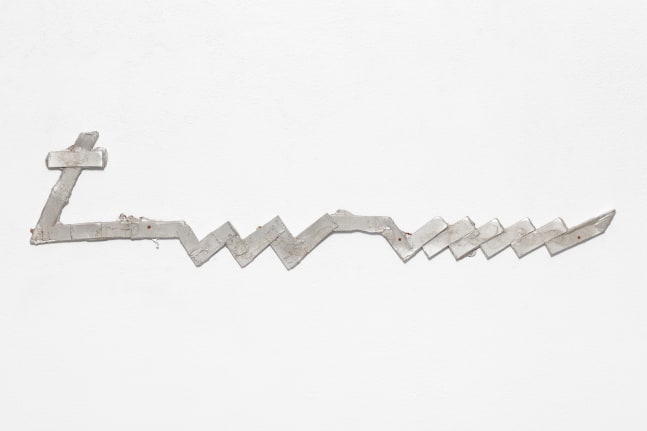 JUDAS UNDERSCORE

2024

Sand cast pewter

29 x 119 cm / 11 3/8 x 46 7/8 in

&amp;copy; Matias Faldbakken