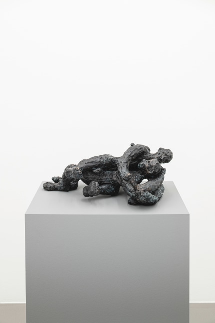embrace V

2023

Bronze

Ed. 1/3 + 1 AP

Sculpture 18.5 x 50.5 x 33 cm / 7 1/4 x 19 7/8 x 13 in

Pedestal 90 x 54.5 x 37 cm / 35 3/8 x 21 1/2 x 14 5/8 in

Weight 23.3 kg (51.4 lbs)

&amp;copy; Andrew Lord